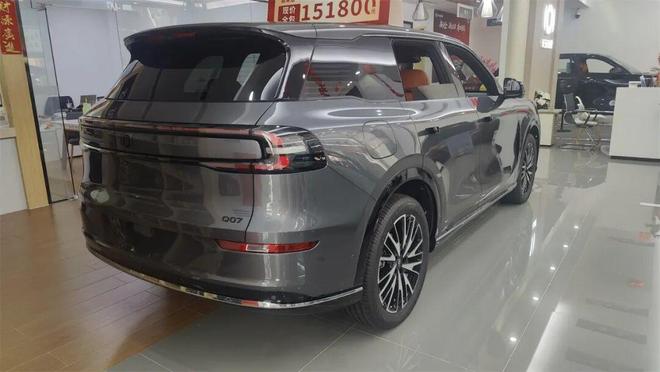 ：“典型”的长安车是什么样子？九游会J9独立试驾启源Q07(图5)