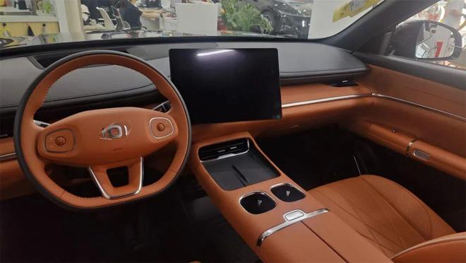 ：“典型”的长安车是什么样子？九游会J9独立试驾启源Q07(图8)