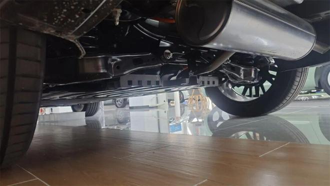 ：“典型”的长安车是什么样子？九游会J9独立试驾启源Q07(图14)