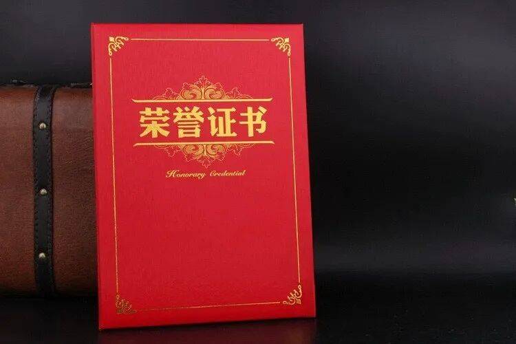 ｜海口中小学生用绘画开启心理“成长调色盘”九游会登录j9入口